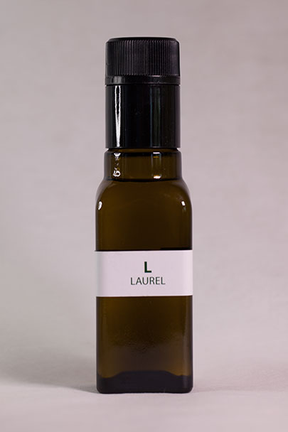 aceite-oliva-condimentado-laurel